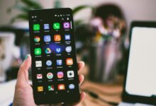 Can You Actually Travel Without Social Media?